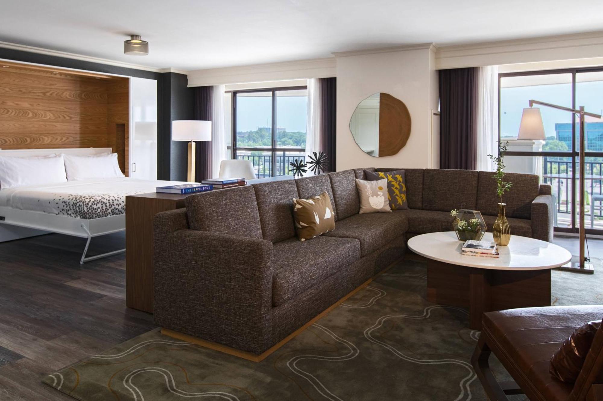 Renaissance Raleigh North Hills Hotel Екстер'єр фото